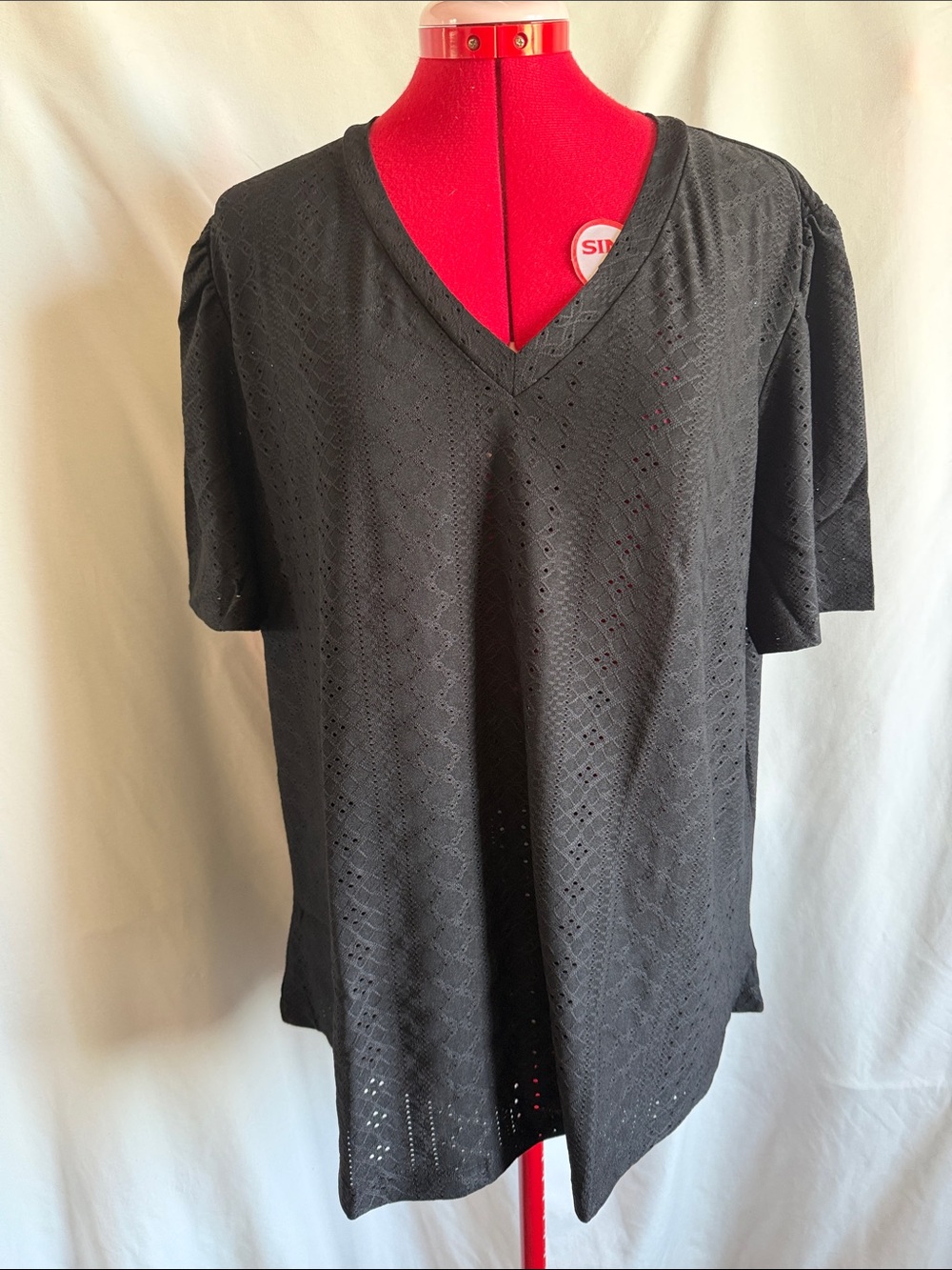 Women's Black Eyelet V-Neck Short Sleeve Top